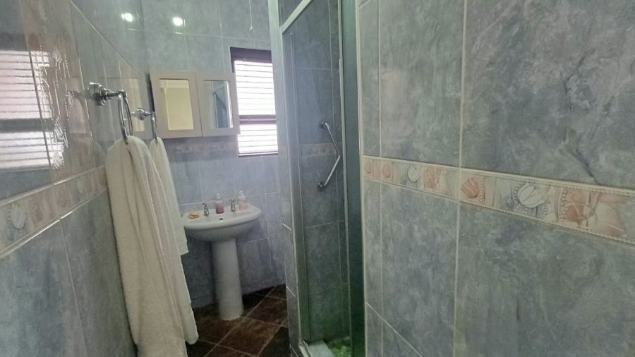 3 Bedroom Property for Sale in Strelitzia Park Eastern Cape